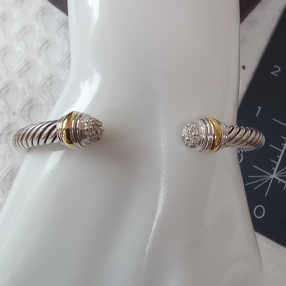 David Yurman 5 mm Cable Silver & Yellow Gold With Diamonds Bracelet - Picture 2 of 9